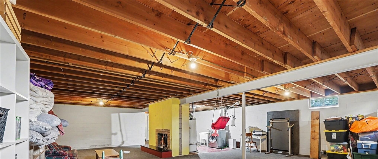 1109 W Franklin Street, Jackson, MI, 49203-1561