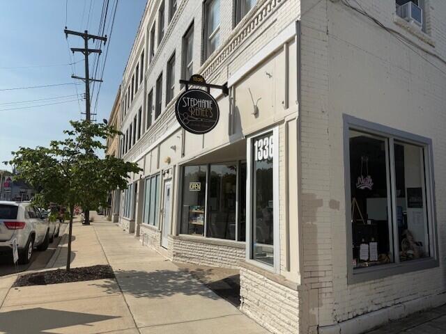 1348 Portage Street, Kalamazoo, MI, 49001