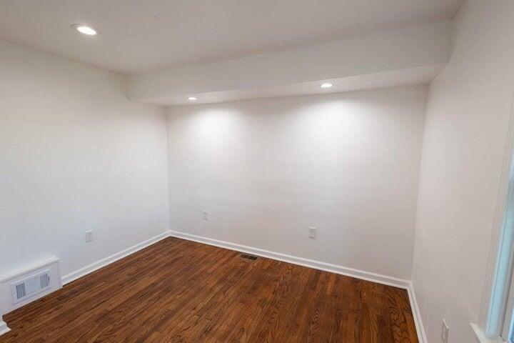 6750 Buhr Street, Hamtramck, MI, 48212-1412