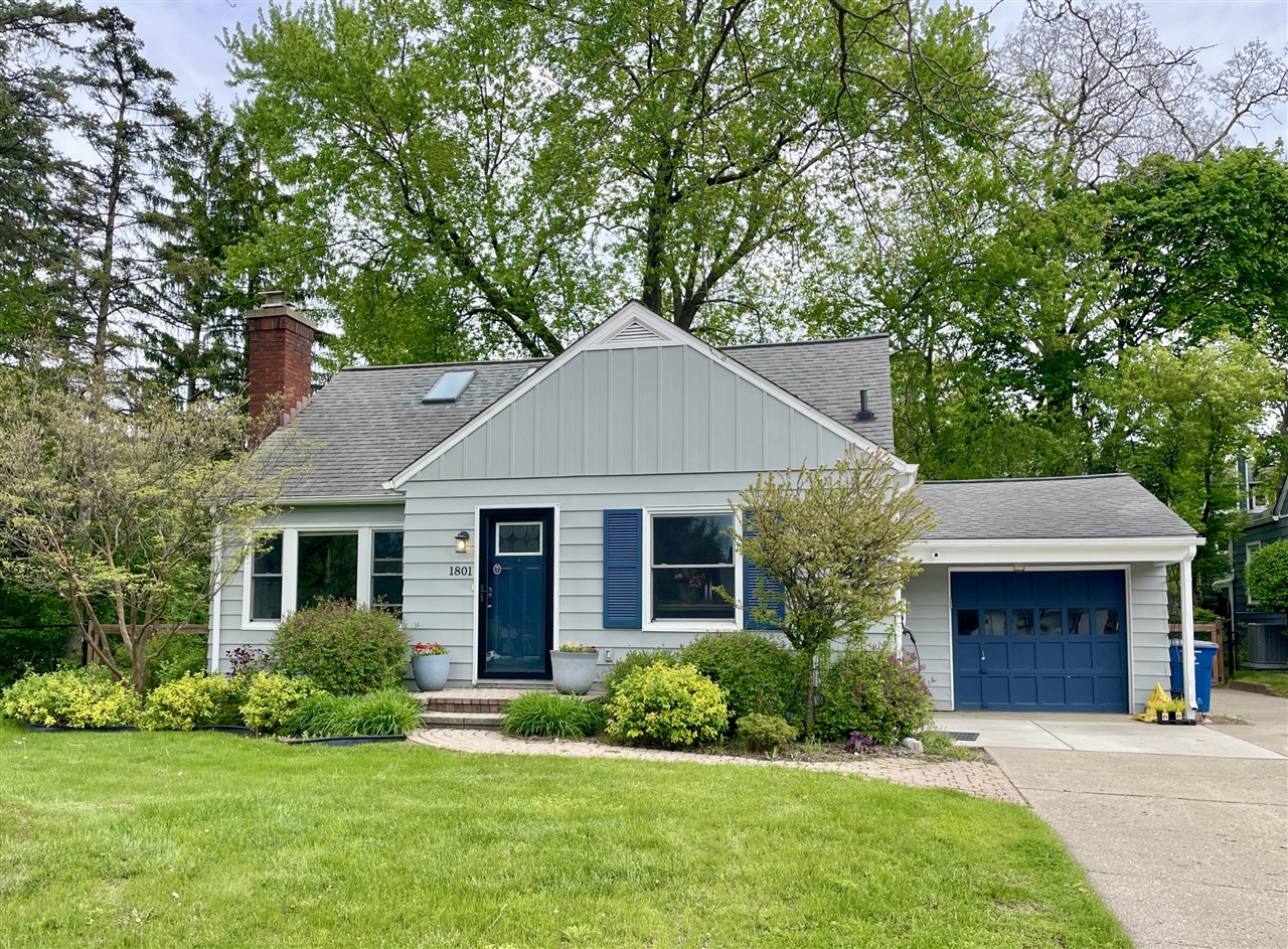 1801 Cayuga Place, Ann Arbor, MI, 48104-4720