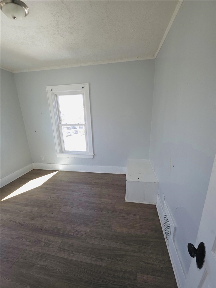 849 Bates Street, Grand Rapids, MI, 49506-2615