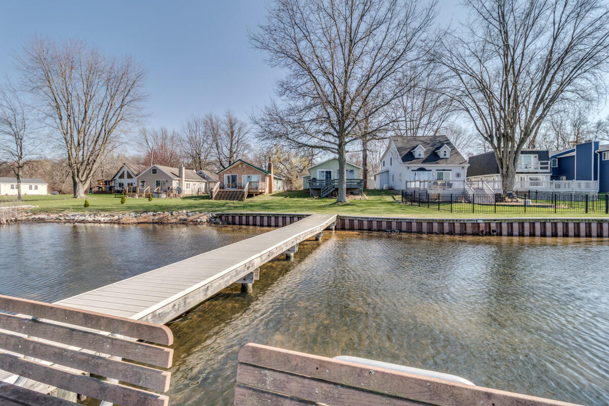 2001 Fern Beach, Battle Creek, MI, 49014-8532