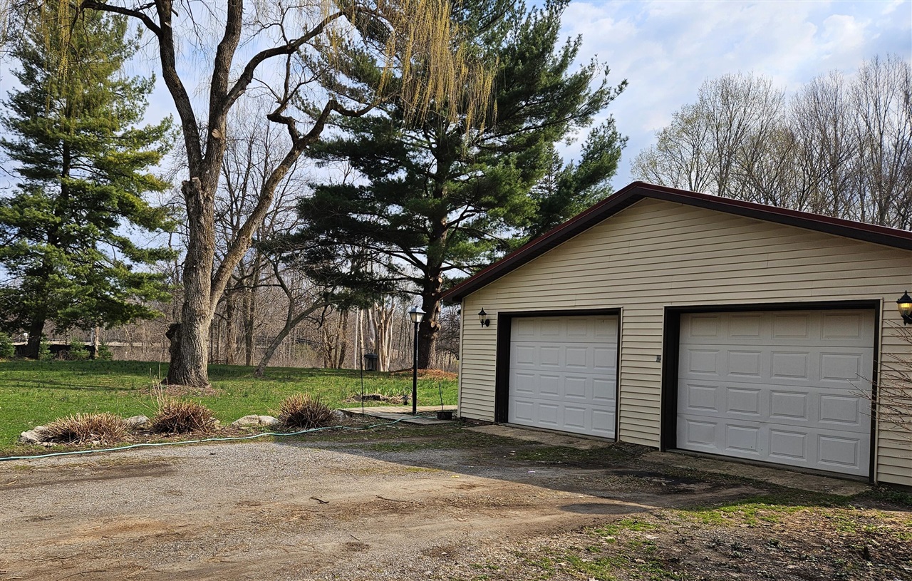 52561 38th Avenue, Bangor, MI, 49013