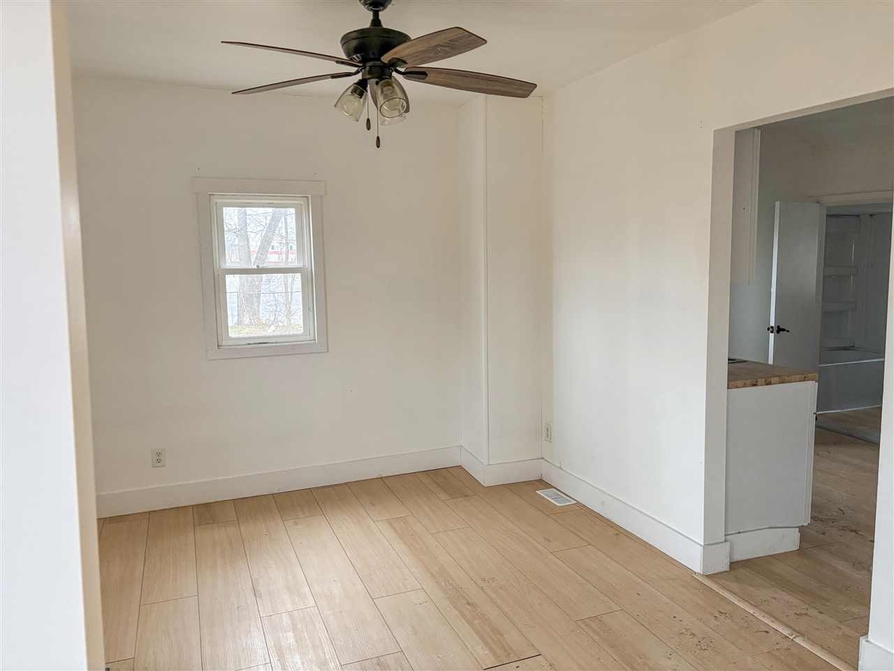 1644 College Avenue, Grand Rapids, MI, 49507-1852