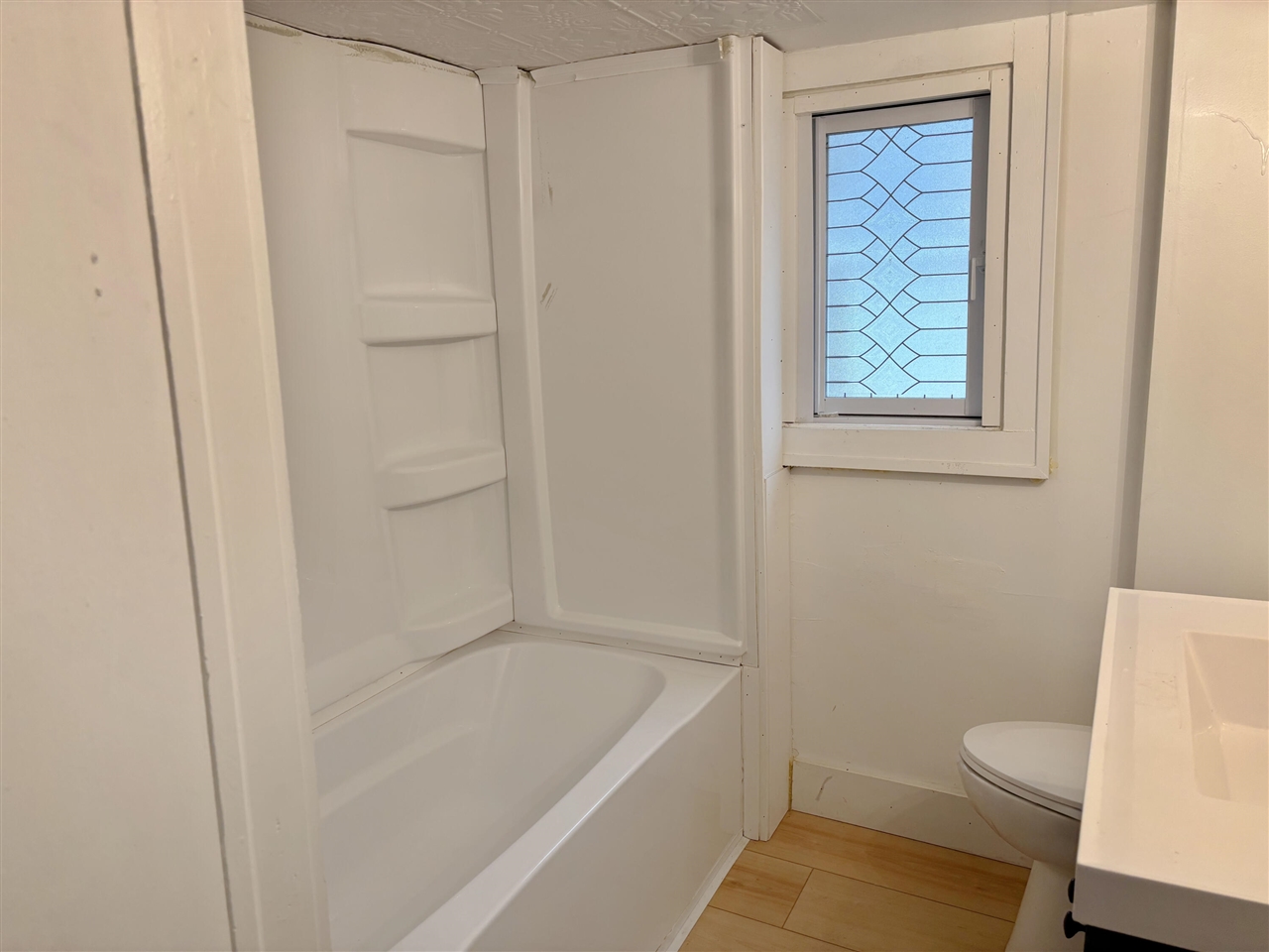 1644 College Avenue, Grand Rapids, MI, 49507-1852