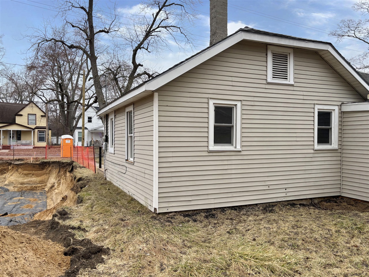 1644 College Avenue, Grand Rapids, MI, 49507-1852