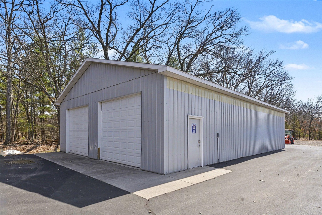 14481 N Coates Highway, Brethren, MI, 49619-9616