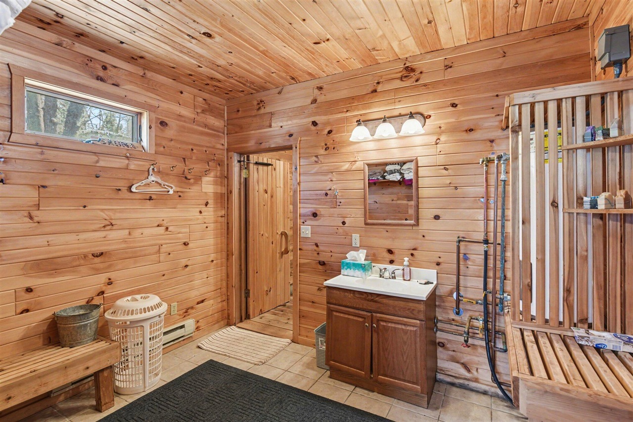 14481 N Coates Highway, Brethren, MI, 49619-9616