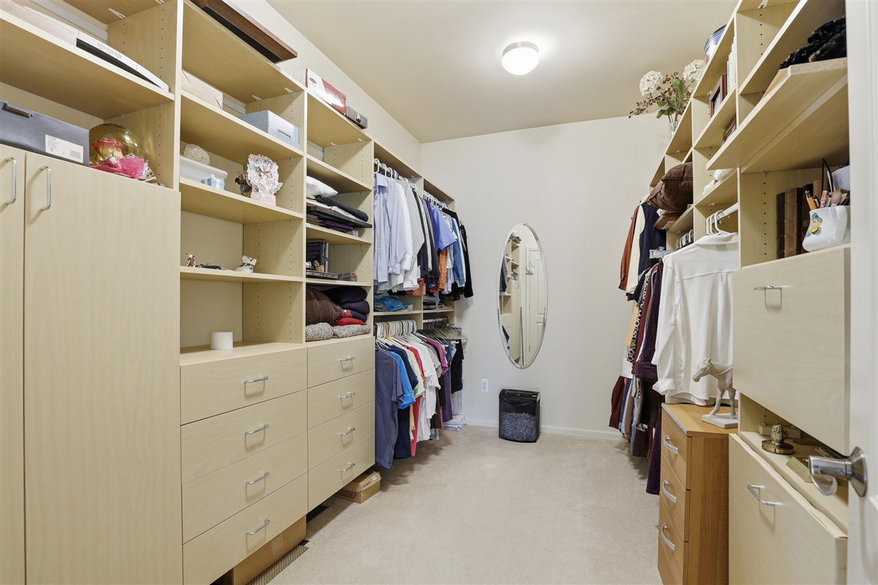 6150 Willow Road, West Bloomfield, MI, 48324-2177