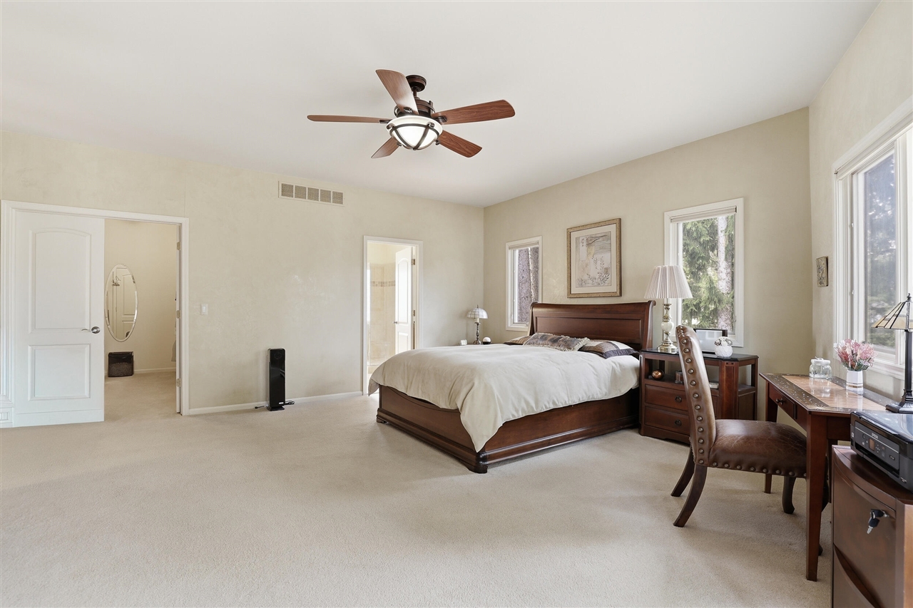 6150 Willow Road, West Bloomfield, MI, 48324-2177