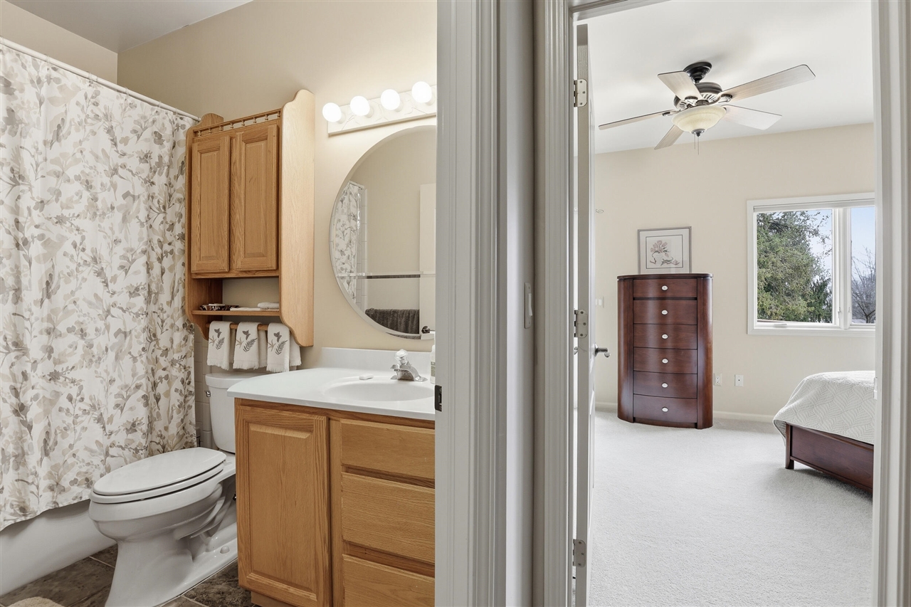 6150 Willow Road, West Bloomfield, MI, 48324-2177