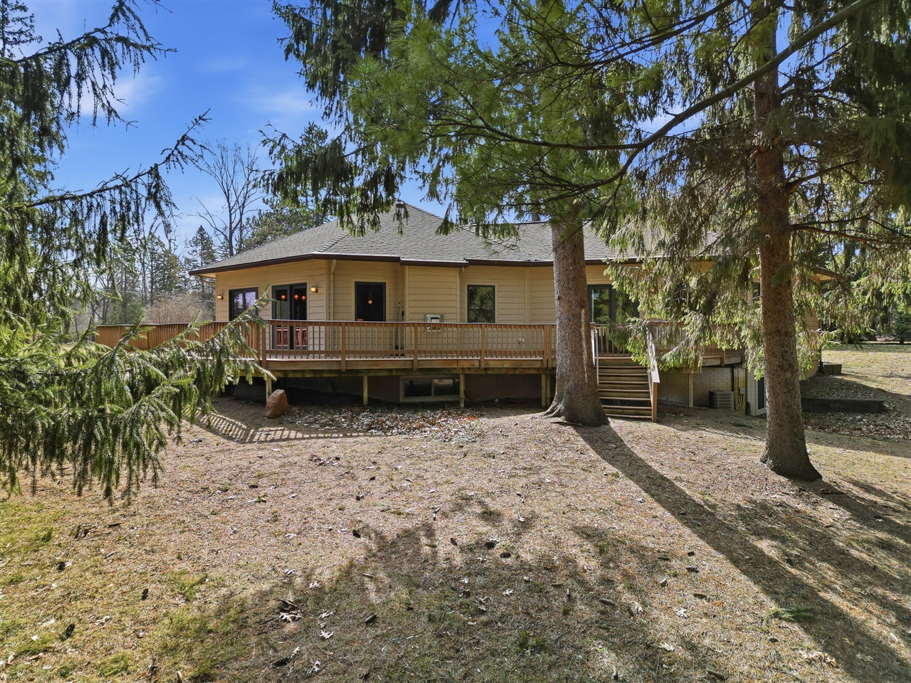 6150 Willow Road, West Bloomfield, MI, 48324-2177