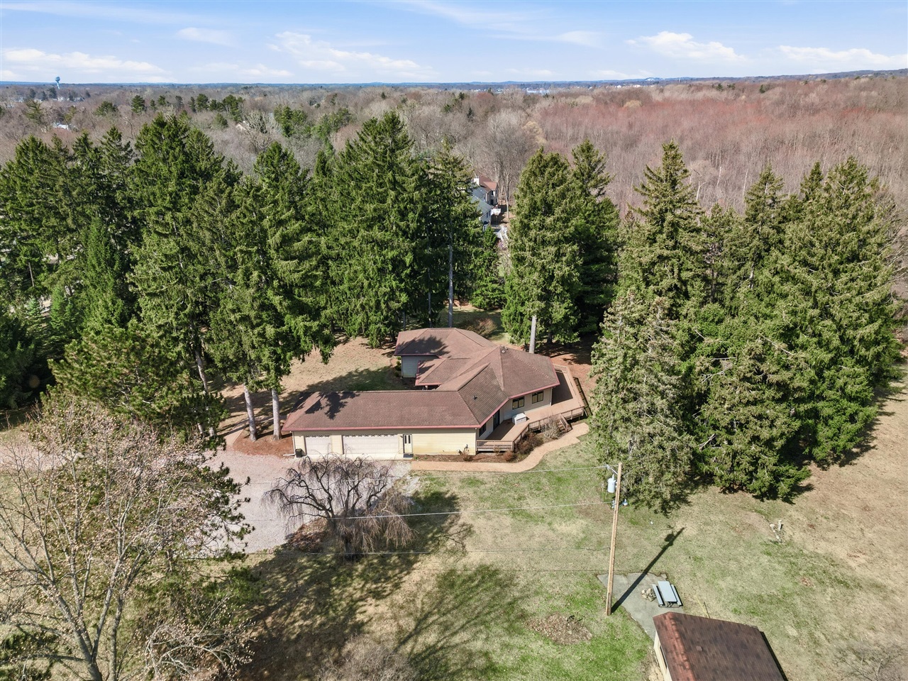 6150 Willow Road, West Bloomfield, MI, 48324-2177