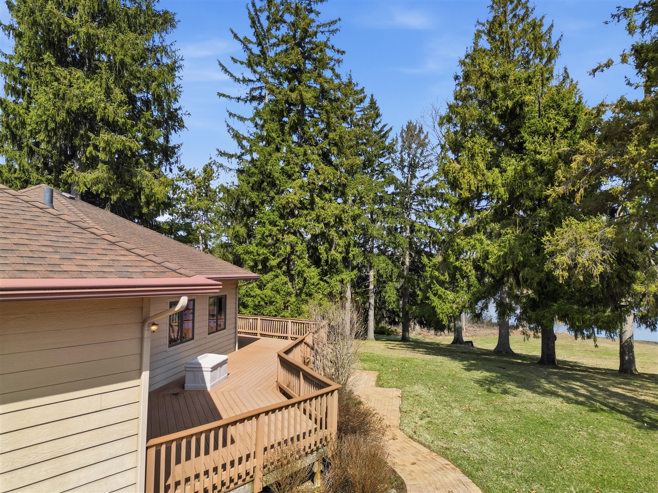 6150 Willow Road, West Bloomfield, MI, 48324-2177