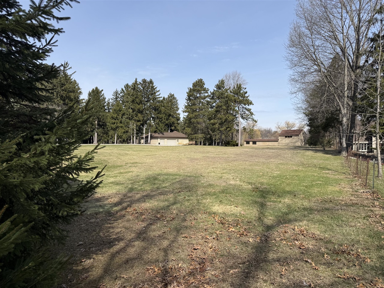 6150 Willow Road, West Bloomfield, MI, 48324-2177