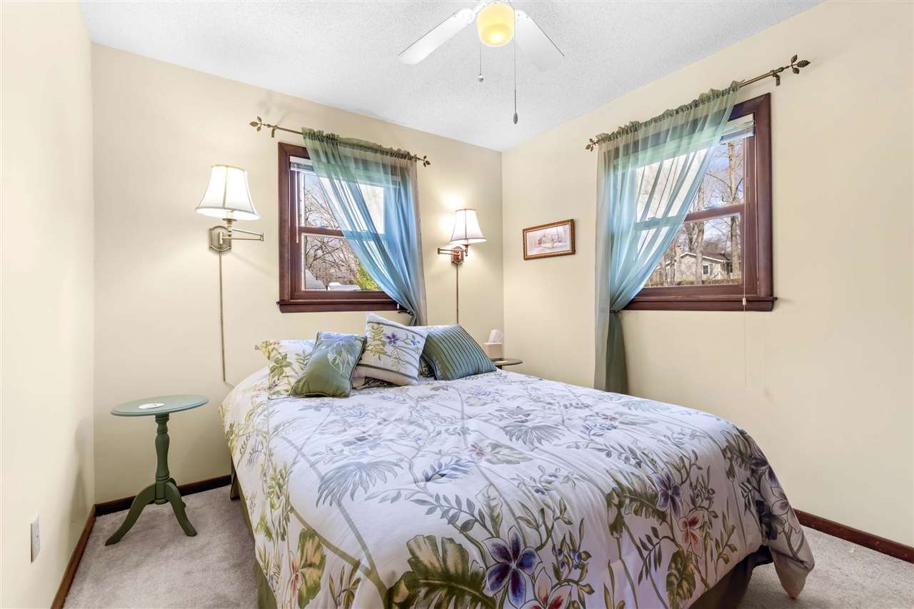 3865 Strawberry Hill Road, Hillsdale, MI, 49242-9632