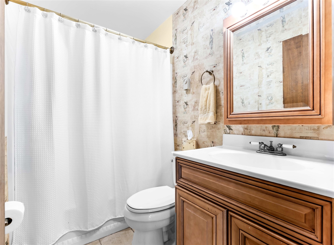 3865 Strawberry Hill Road, Hillsdale, MI, 49242-9632