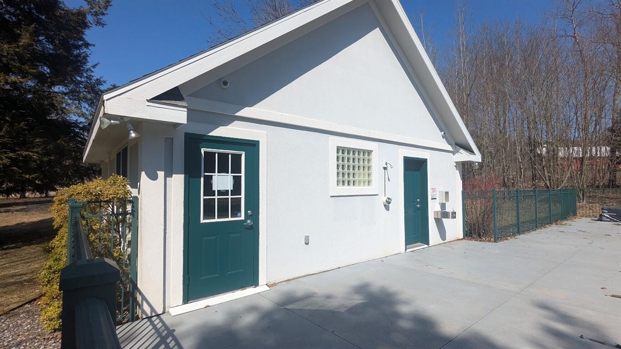 Opal Ridge Drive, Onekama, MI, 49675