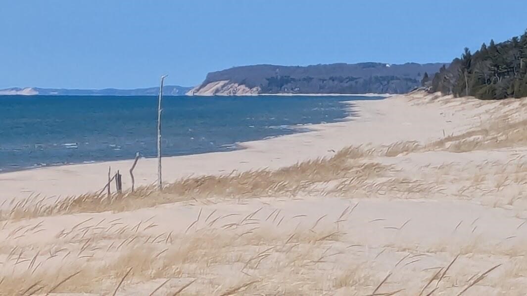 Opal Ridge Drive, Onekama, MI, 49675