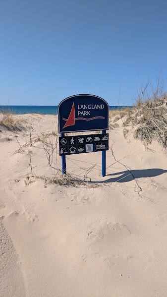 Opal Ridge Drive, Onekama, MI, 49675