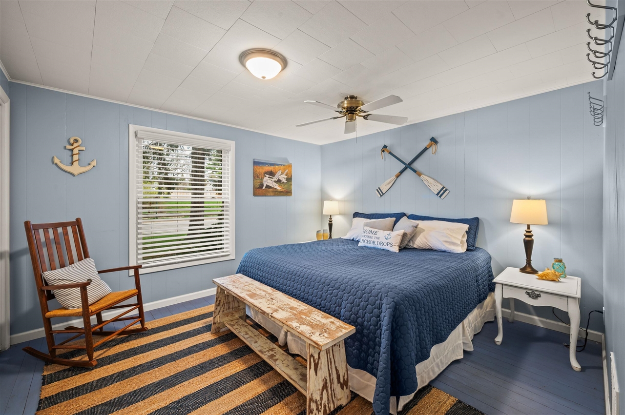 3728 Lake Street, Bridgman, MI, 49106-9735