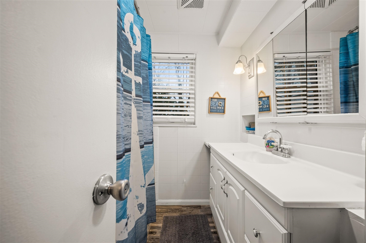 3728 Lake Street, Bridgman, MI, 49106-9735