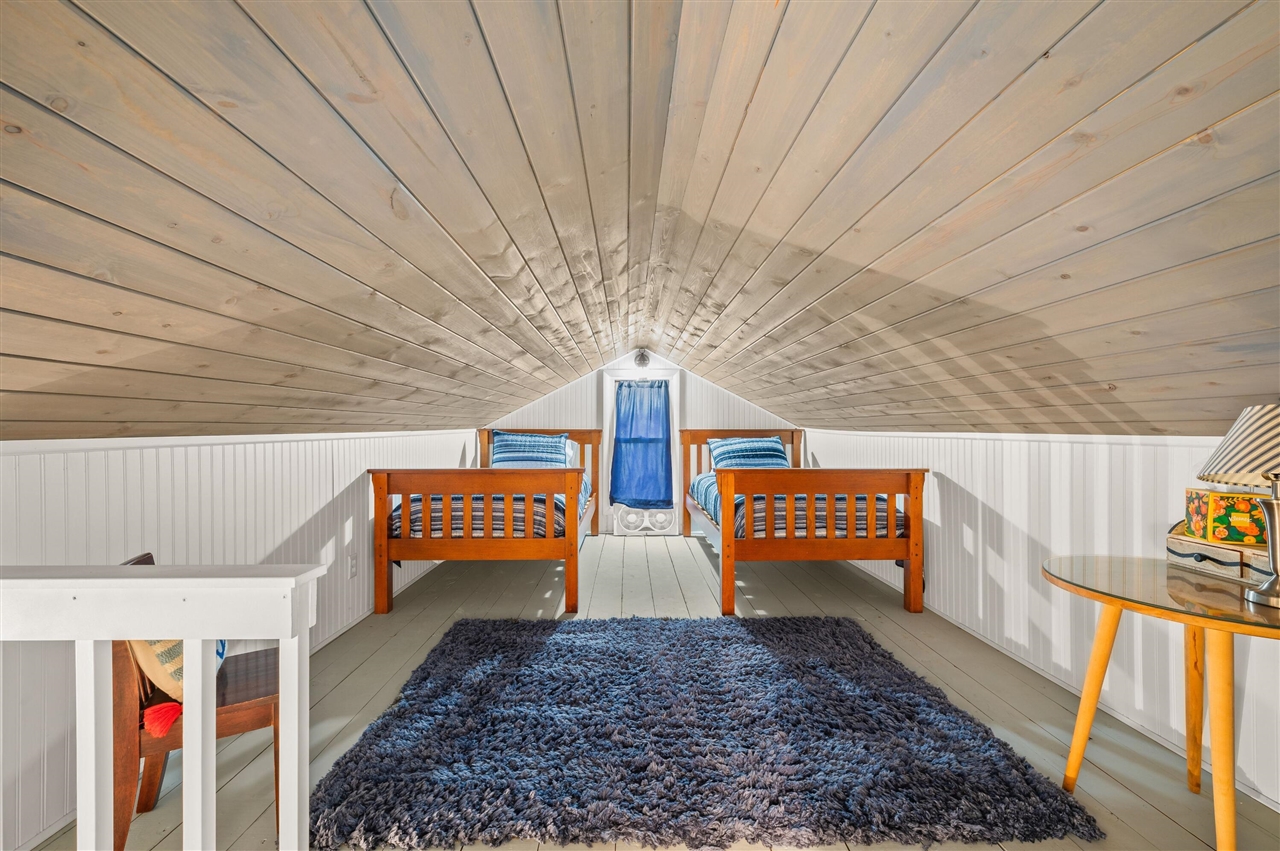 3728 Lake Street, Bridgman, MI, 49106-9735