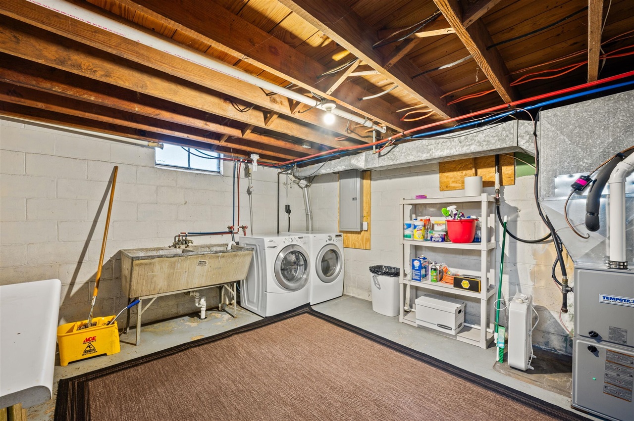 3728 Lake Street, Bridgman, MI, 49106-9735