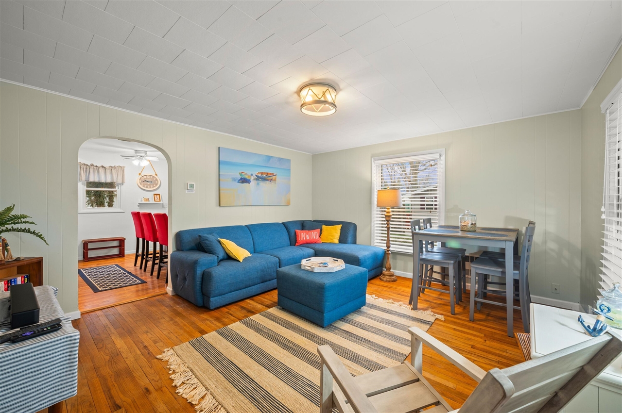 3728 Lake Street, Bridgman, MI, 49106-9735