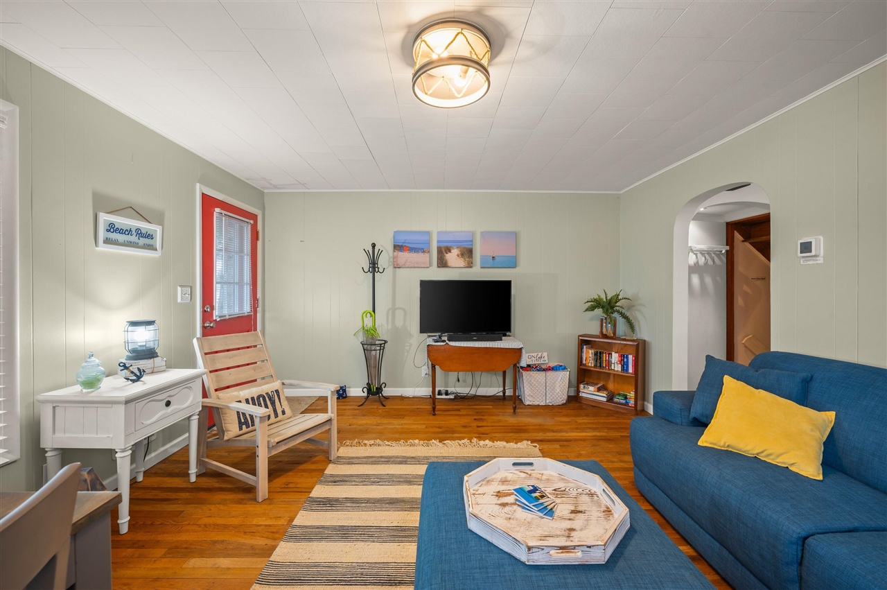 3728 Lake Street, Bridgman, MI, 49106-9735