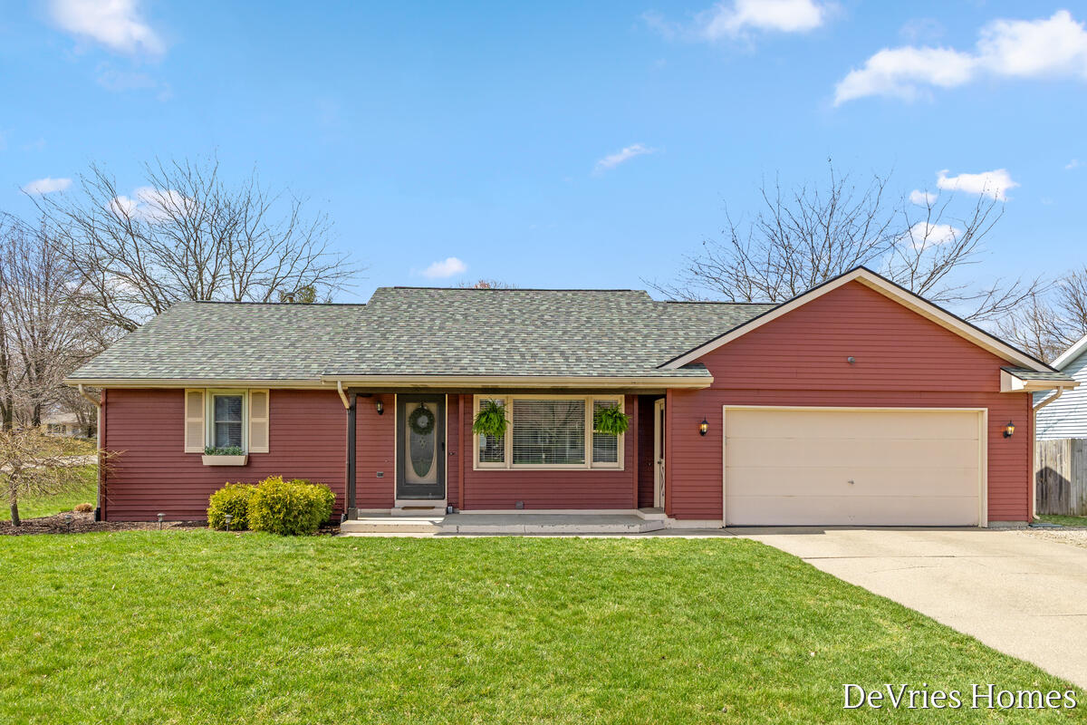 7343 Sandelwood Avenue, Jenison, MI, 49428