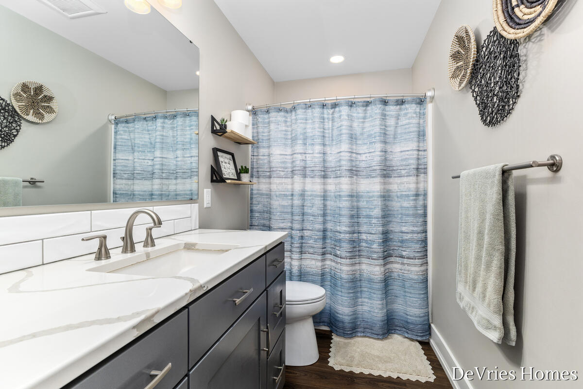 7343 Sandelwood Avenue, Jenison, MI, 49428