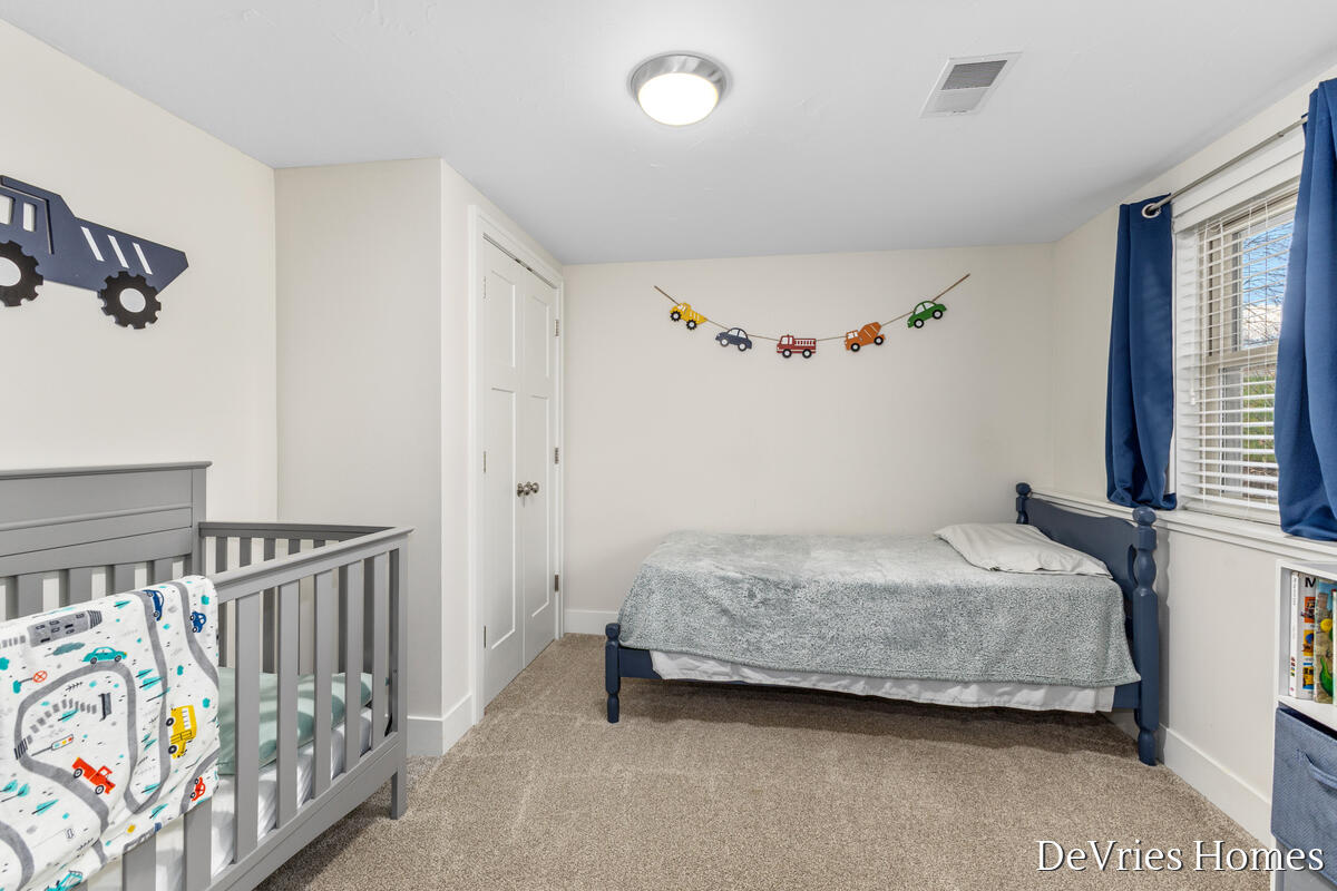 7343 Sandelwood Avenue, Jenison, MI, 49428