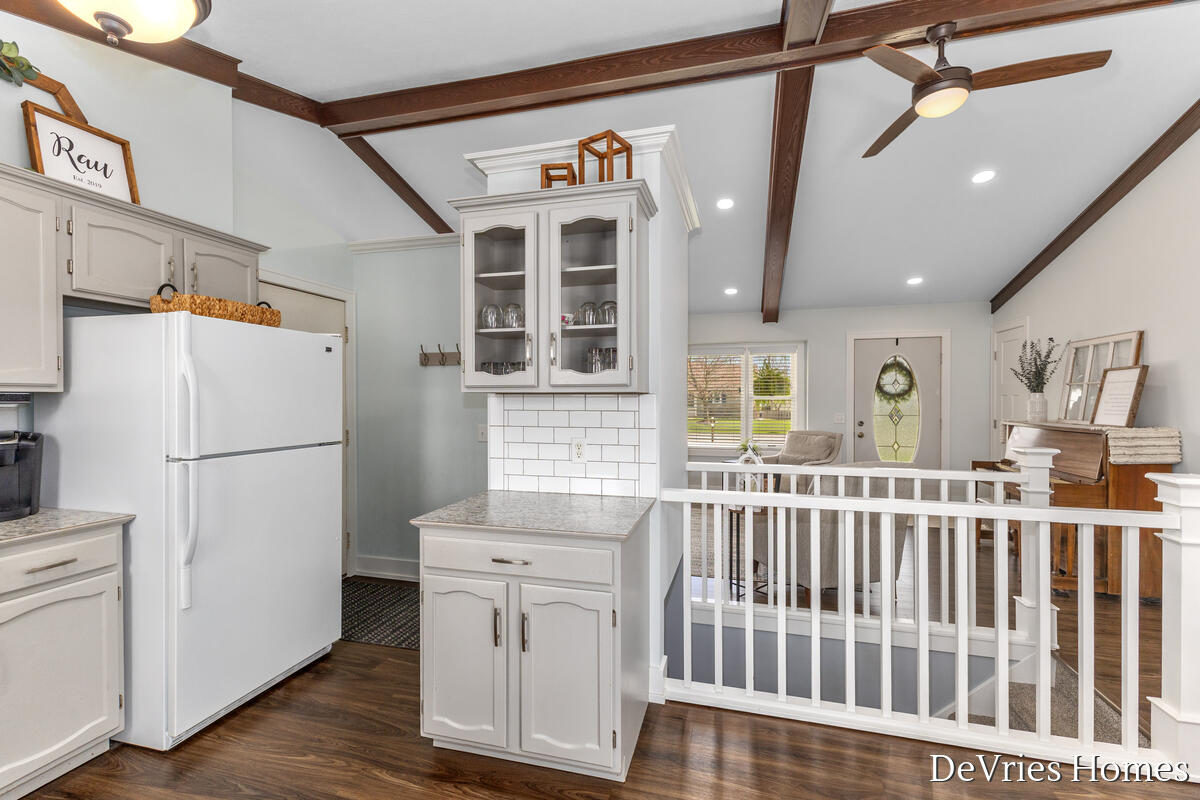 7343 Sandelwood Avenue, Jenison, MI, 49428