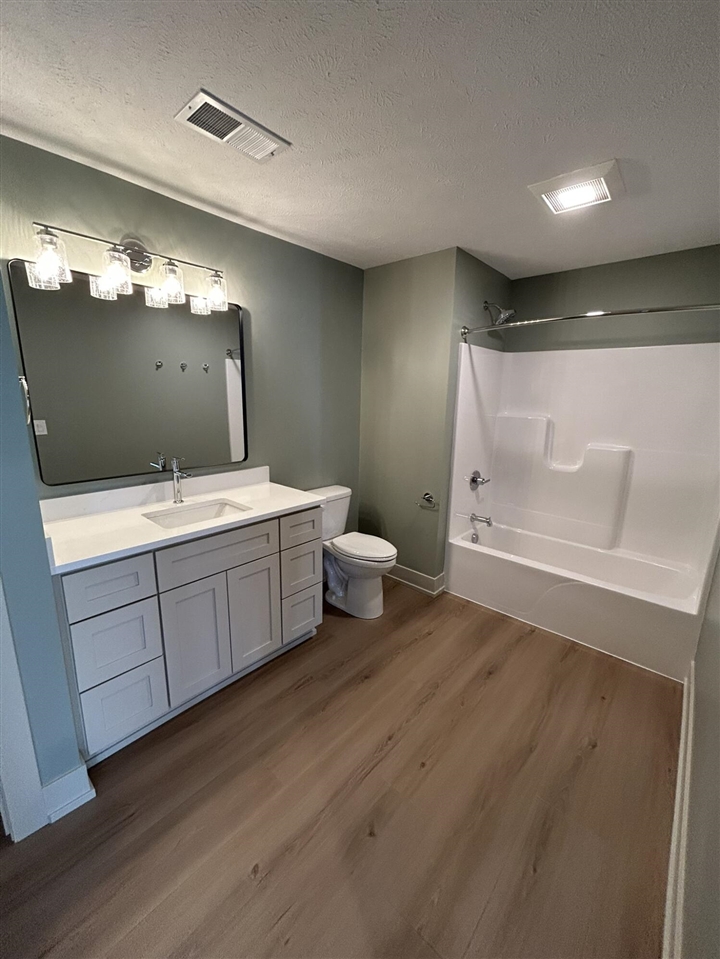 6748 Vriesland Crossing UNIT&nbsp;20, Zeeland, MI, 49464