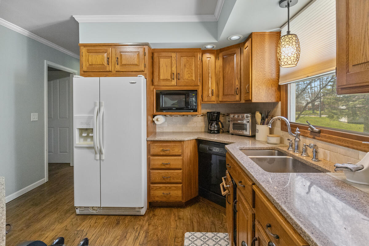 217 Southwoods Avenue, Fremont, MI, 49412-1753