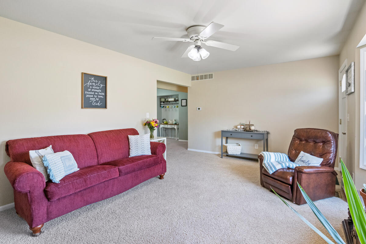 217 Southwoods Avenue, Fremont, MI, 49412-1753