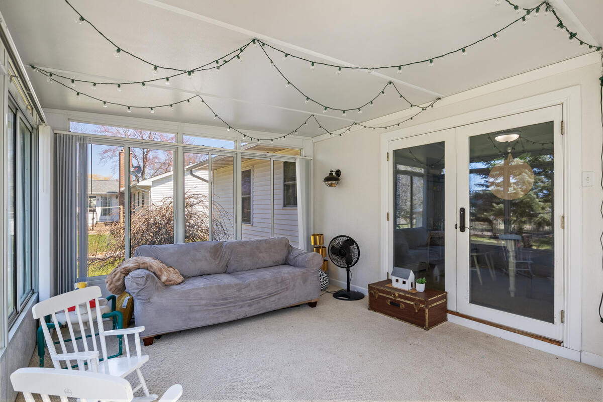 217 Southwoods Avenue, Fremont, MI, 49412-1753