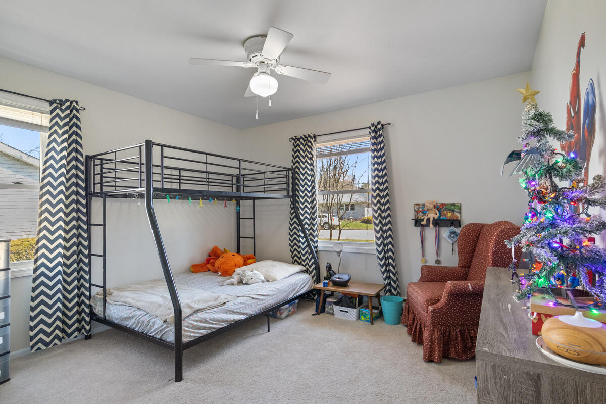 217 Southwoods Avenue, Fremont, MI, 49412-1753