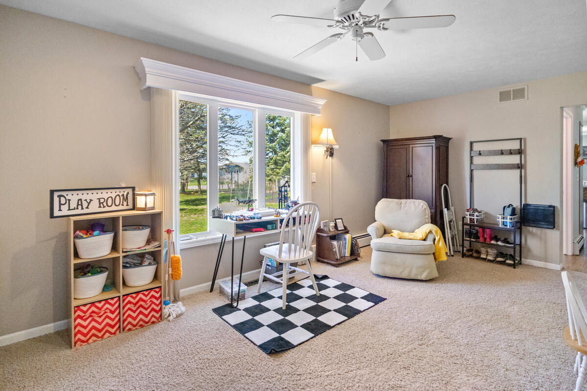 217 Southwoods Avenue, Fremont, MI, 49412-1753