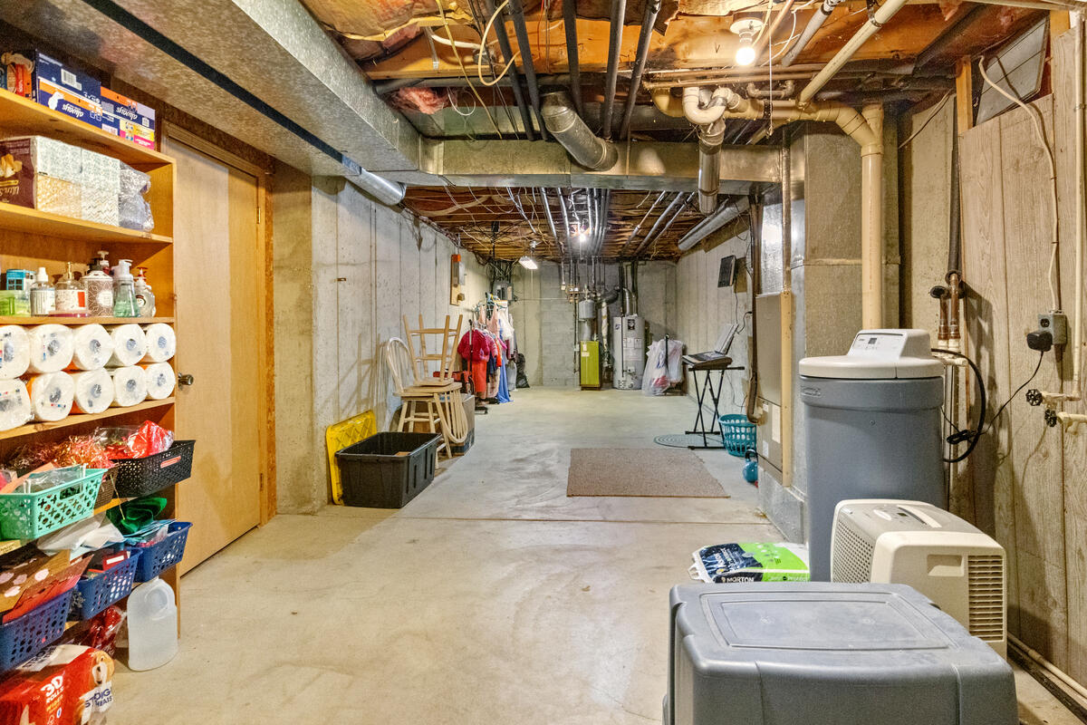 217 Southwoods Avenue, Fremont, MI, 49412-1753