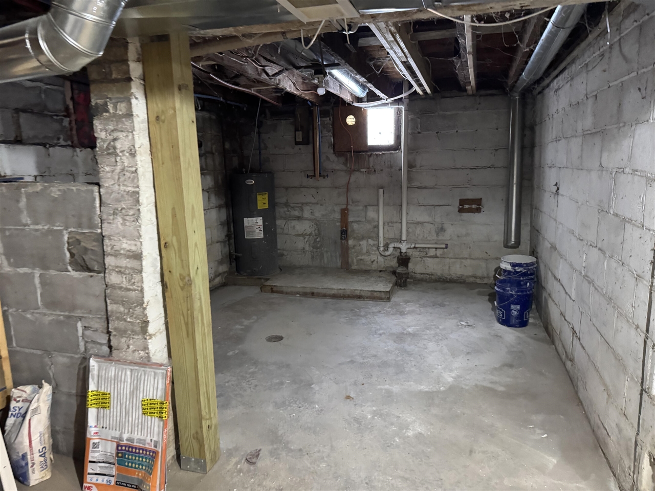 247 Strong Avenue, Muskegon, MI, 49441