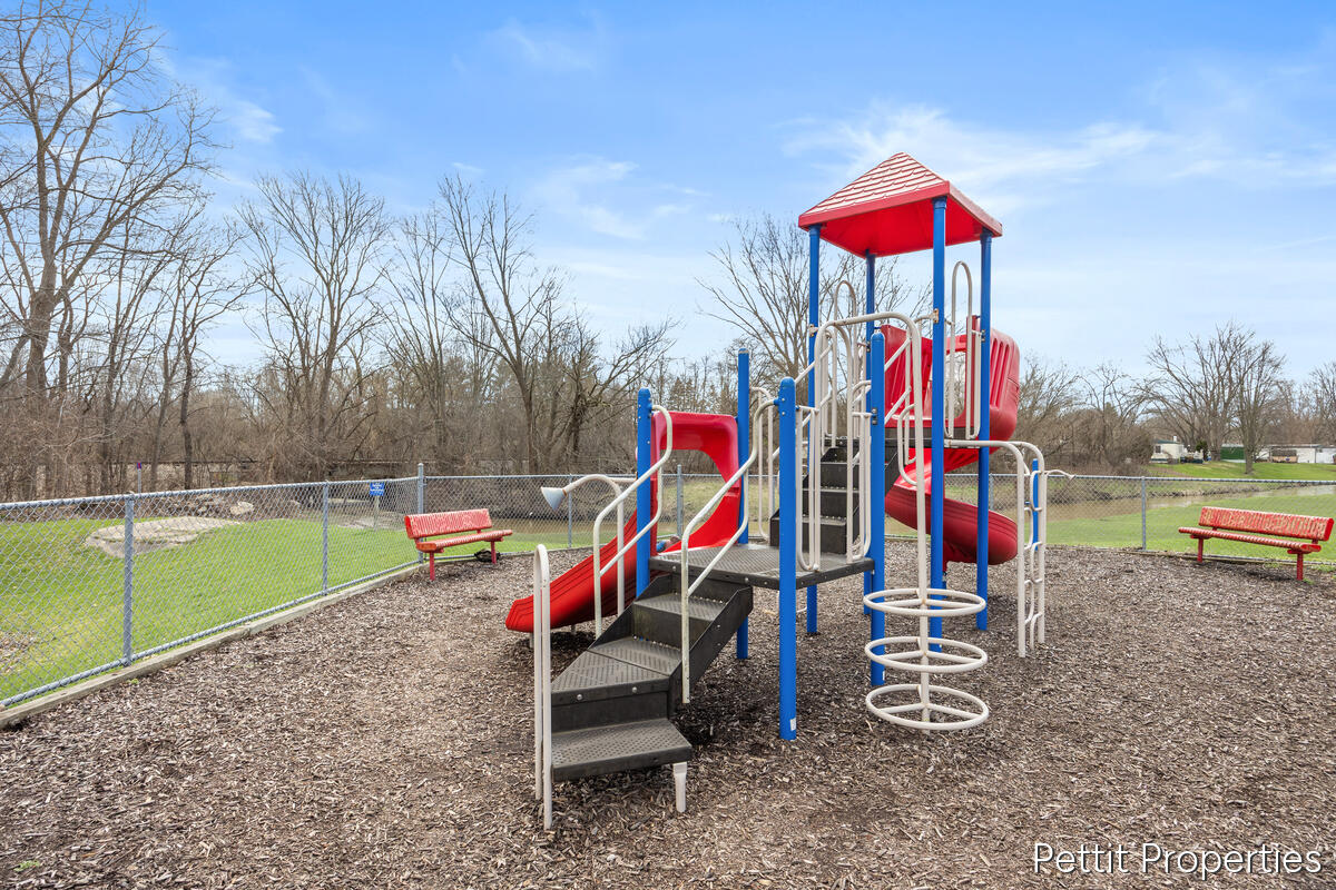 7062 Independence Lane, Grand Rapids, MI, 49548