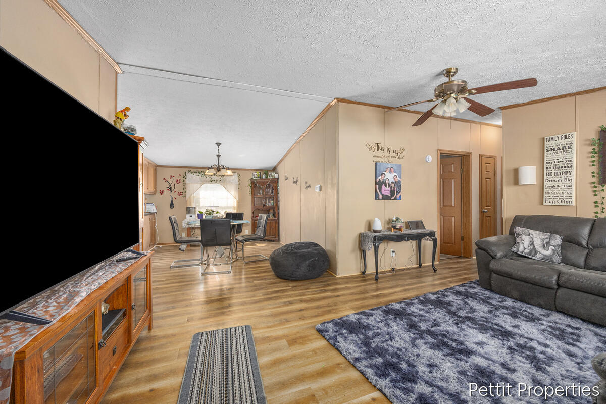 7062 Independence Lane, Grand Rapids, MI, 49548