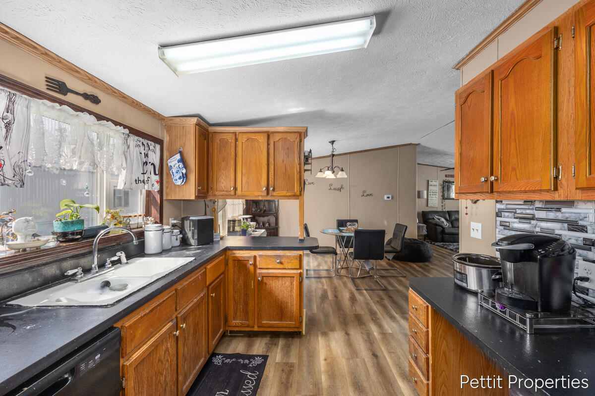 7062 Independence Lane, Grand Rapids, MI, 49548