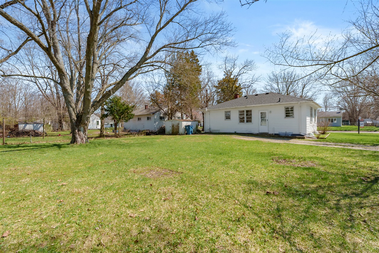3081 Brookmont Drive, Kalamazoo, MI, 49004