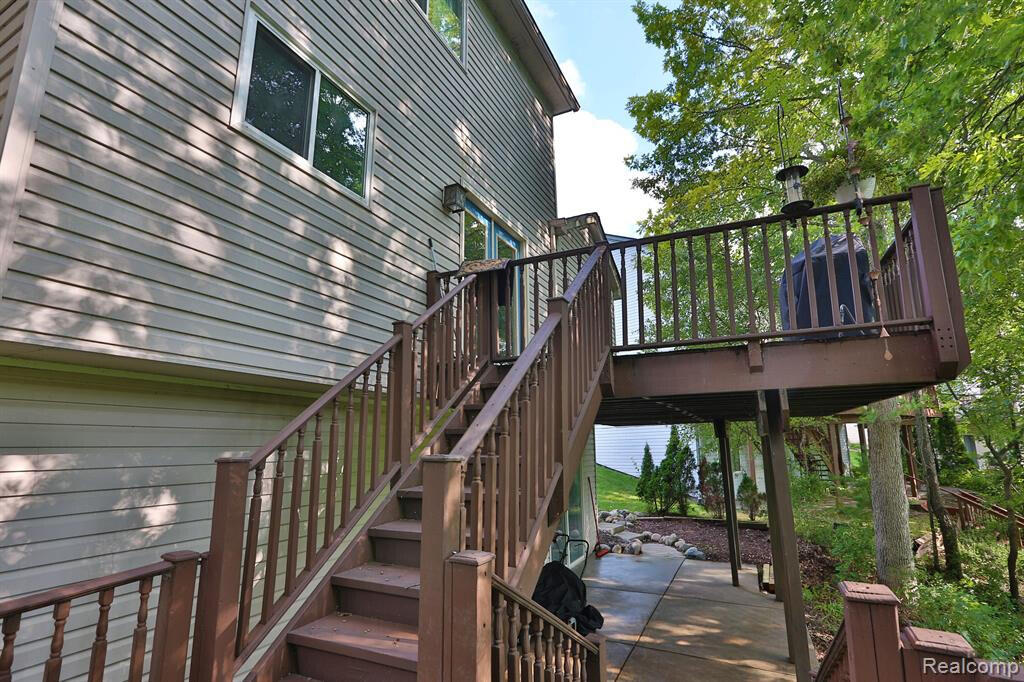 3288 Hickory Drive, Lake Orion, MI, 48359-1164