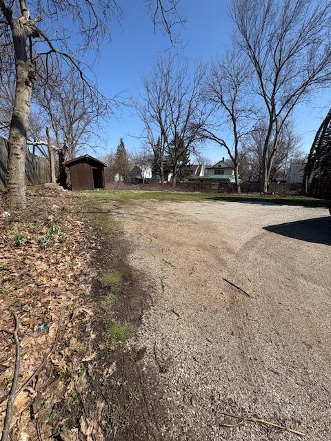 E Avenue, Lansing, MI, 48906-5547