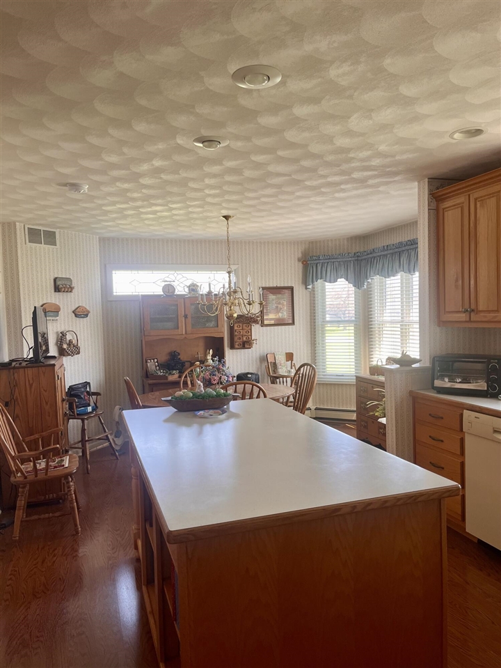 146 Squaw Creek Road, Marshall, MI, 49068-9520