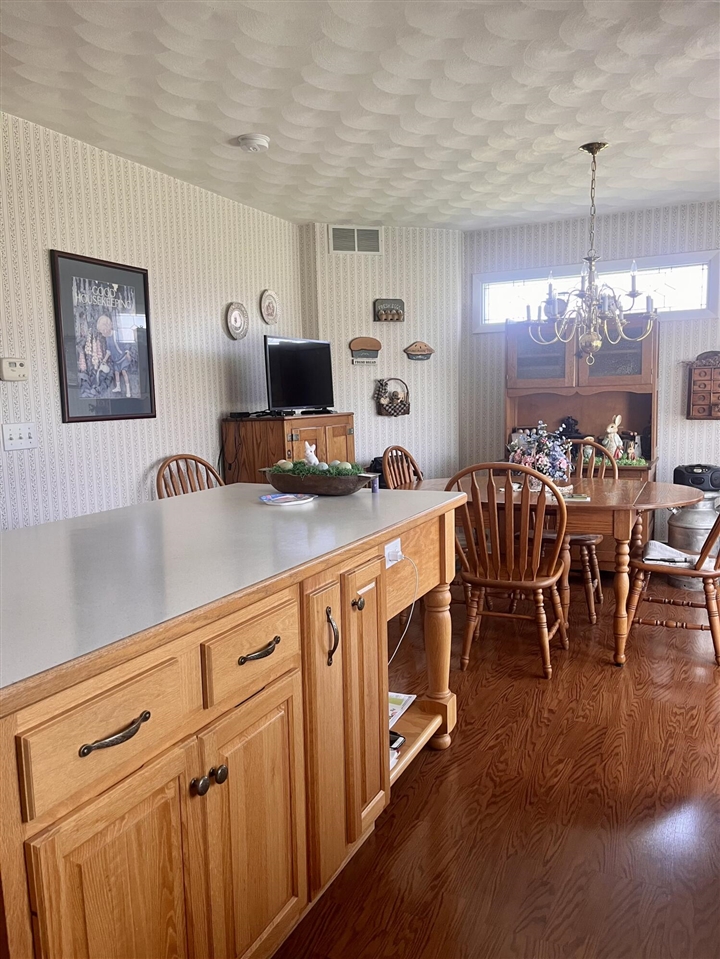 146 Squaw Creek Road, Marshall, MI, 49068-9520